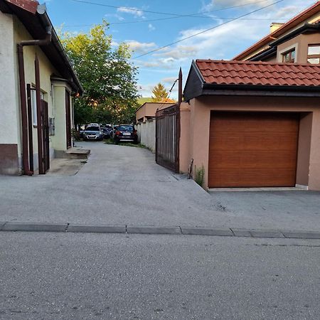 Luxury Apartment Emas Old Town Sarajevo Dream View المظهر الخارجي الصورة