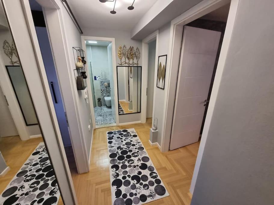 Luxury Apartment Emas Old Town Sarajevo Dream View المظهر الخارجي الصورة